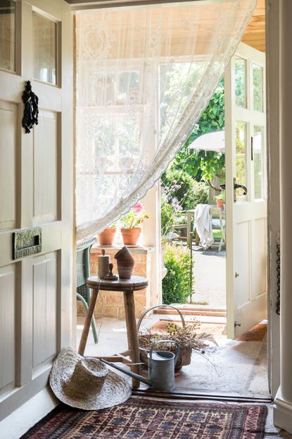 Real homes: take a tour around this characterful Cotswold home | Real Homes