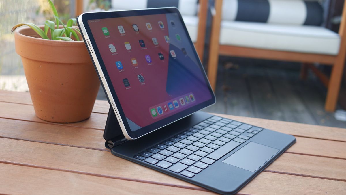 New iPad Pro 2021 upgrade could make it a true laptop replacement ...