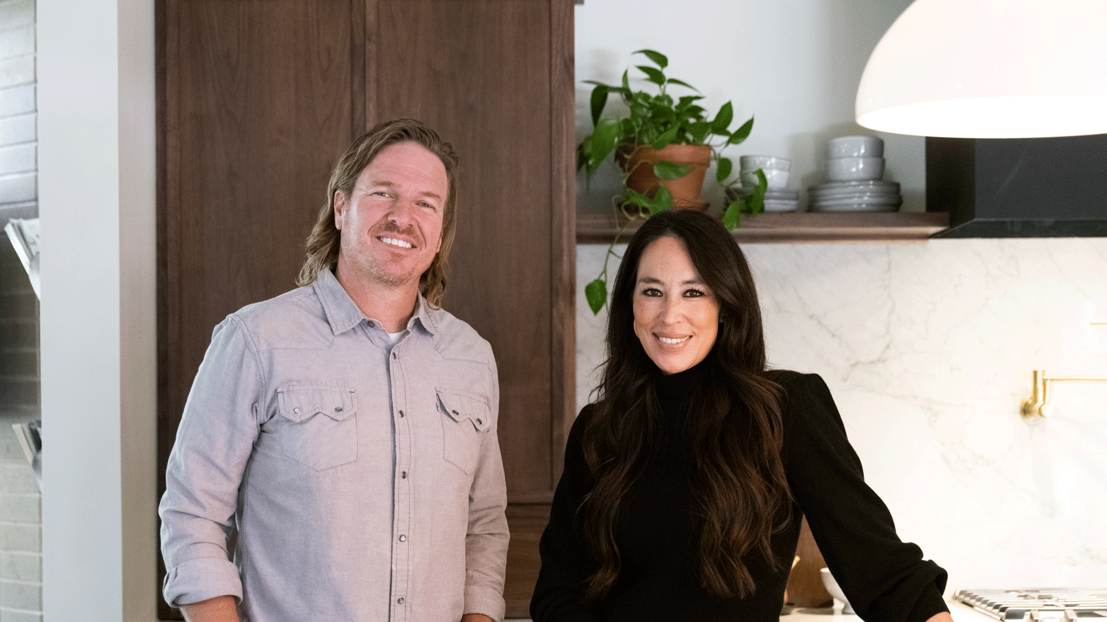 Joanna Gaines Net worth, age, kids and career Real Homes