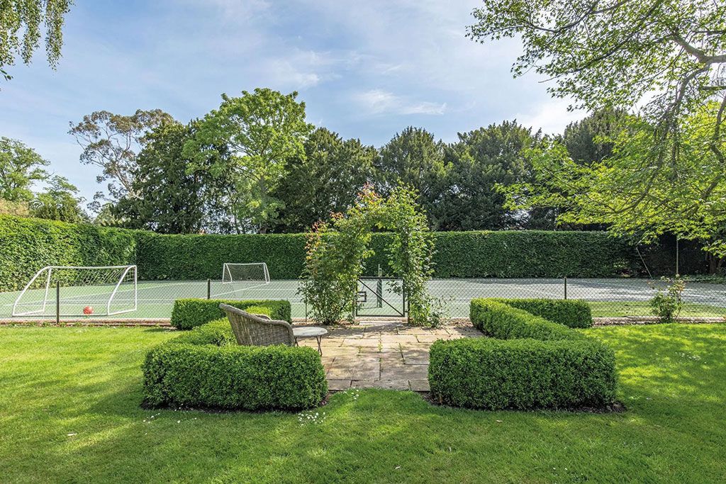Properties for sale with tennis courts: Uphall, Hillington, Norfolk