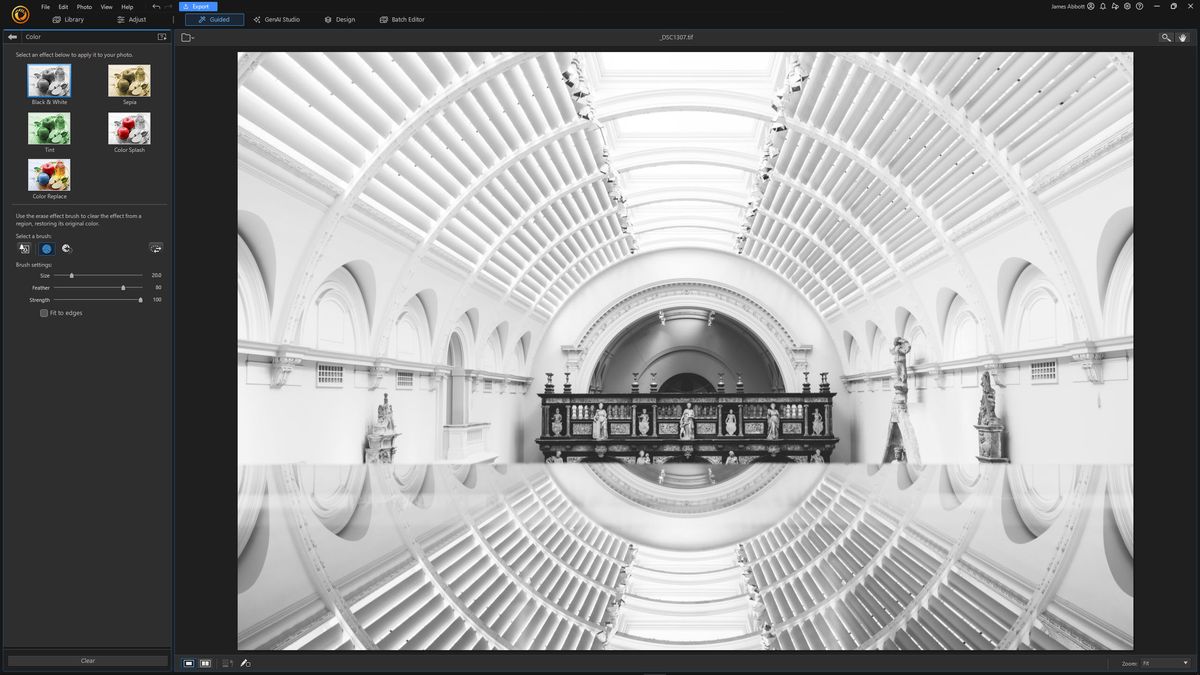 Screenshot of the Cyberlink PhotoDirector 365 image editing software on Windows