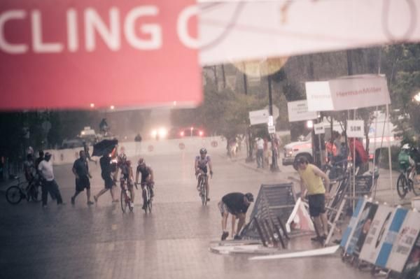 Chaos ensues as the high winds wreak havoc on the course.