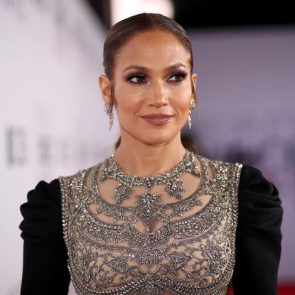 Actress/recording artist Jennifer Lopez attends the People's Choice Awards 2017 at Microsoft Theater on January 18, 2017 in Los Angeles, California
