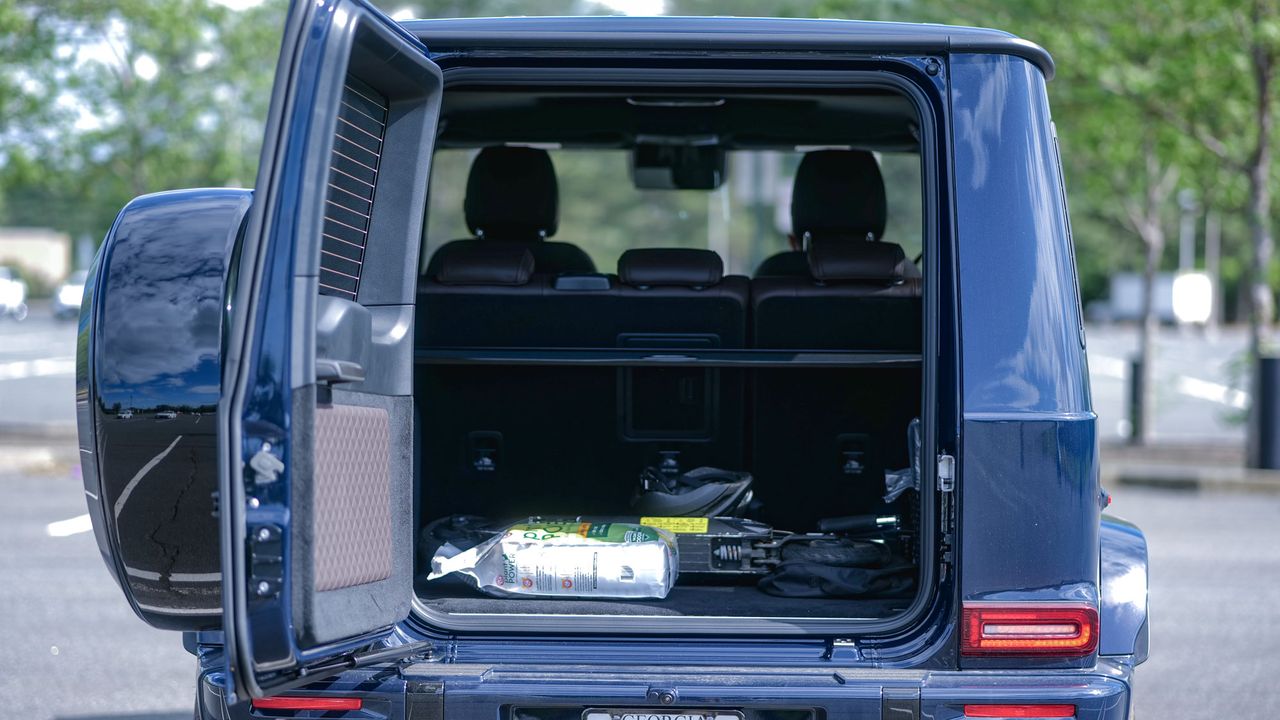 2025 Mercedes-Benz G 580 test drive.