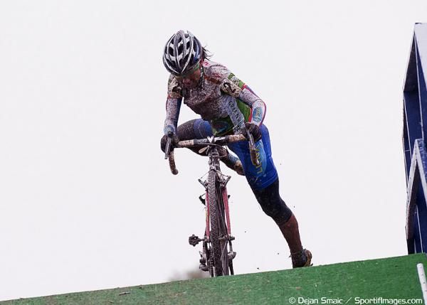 Katerina Nash (Luna) remounts on the flyover.