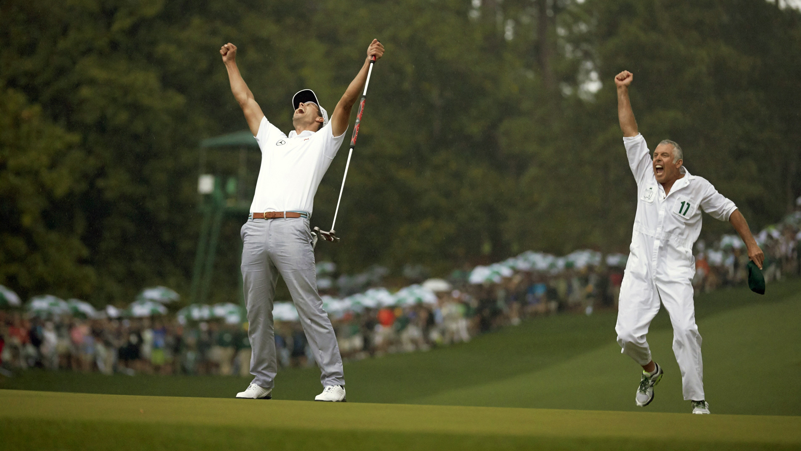 Adam Scott celebrates his win at The Masters