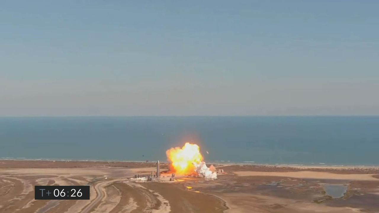 A screenshot from SpaceX's webcast of the Starship SN9 test flight on Feb. 2, 2021.