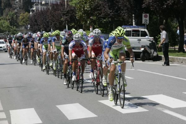 Liquigas leads the chase in the GP Nobili