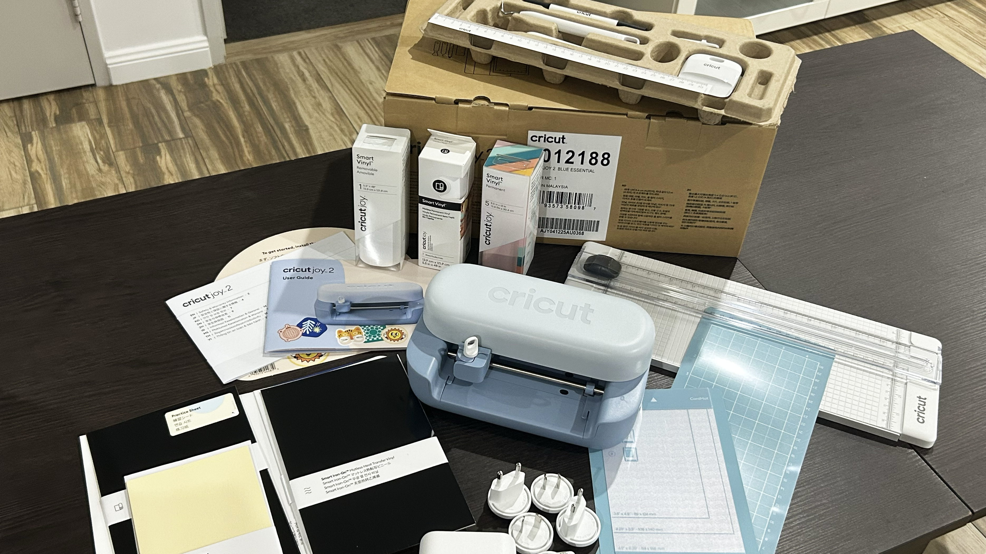 Cricut Joy 2 in use and product lifestyle