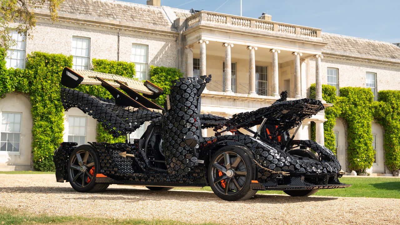 Lego Technic Koenigsegg Sadair's Spear