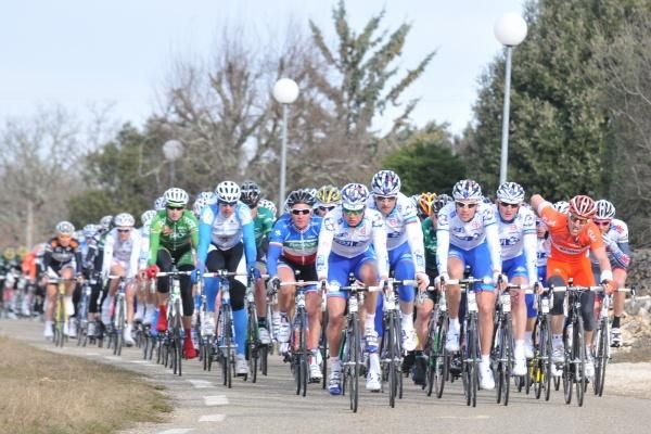 FDJ in charge of the peloton