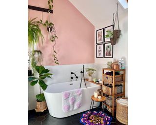 Boho bathroom