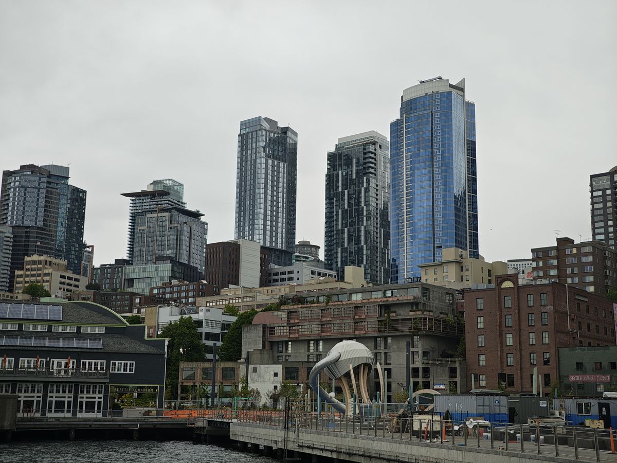 Buildings and skyscrapers
