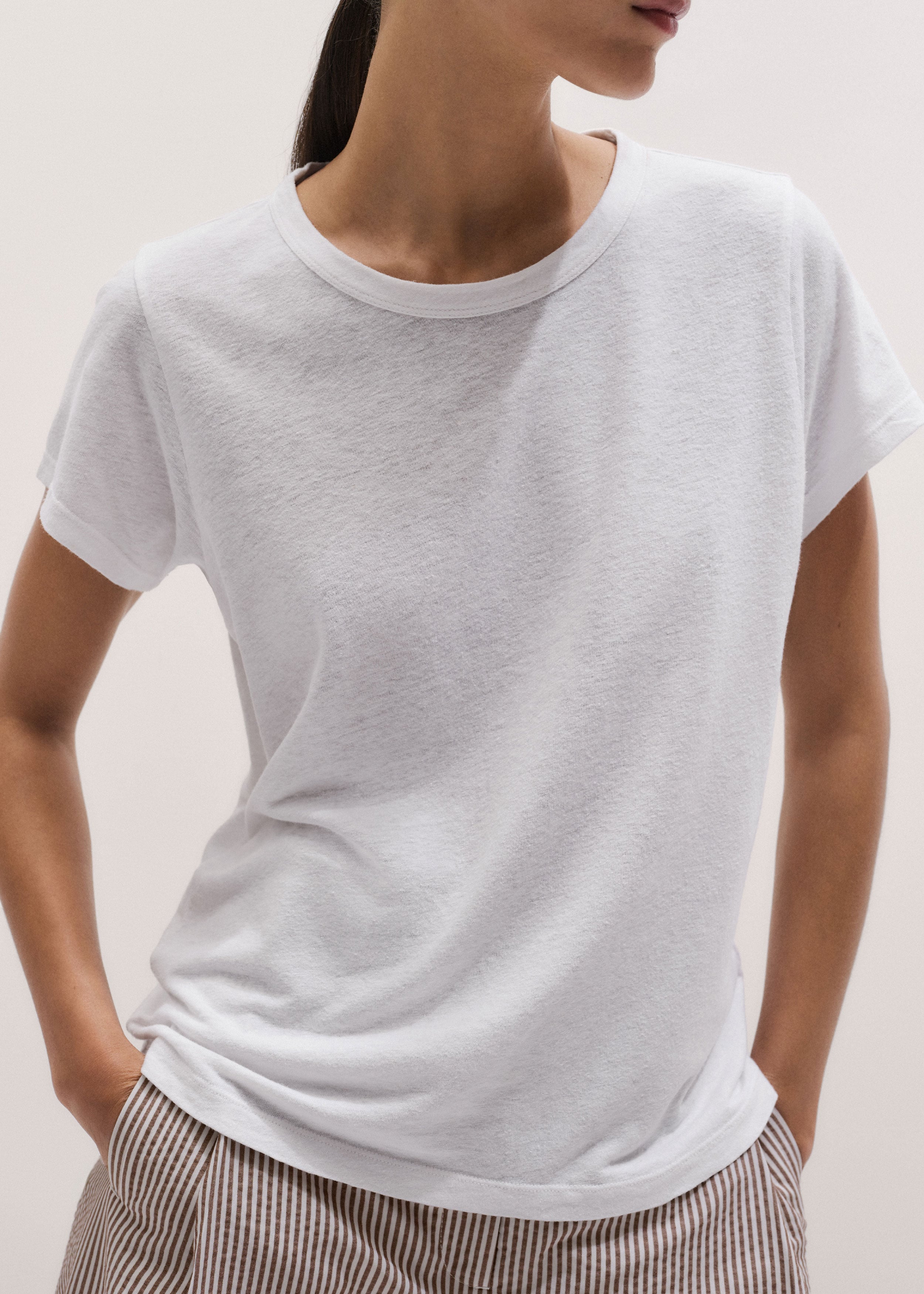 Straight Tee