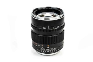 Mitakon Speedmaster 50mm f/0.95 Mark III