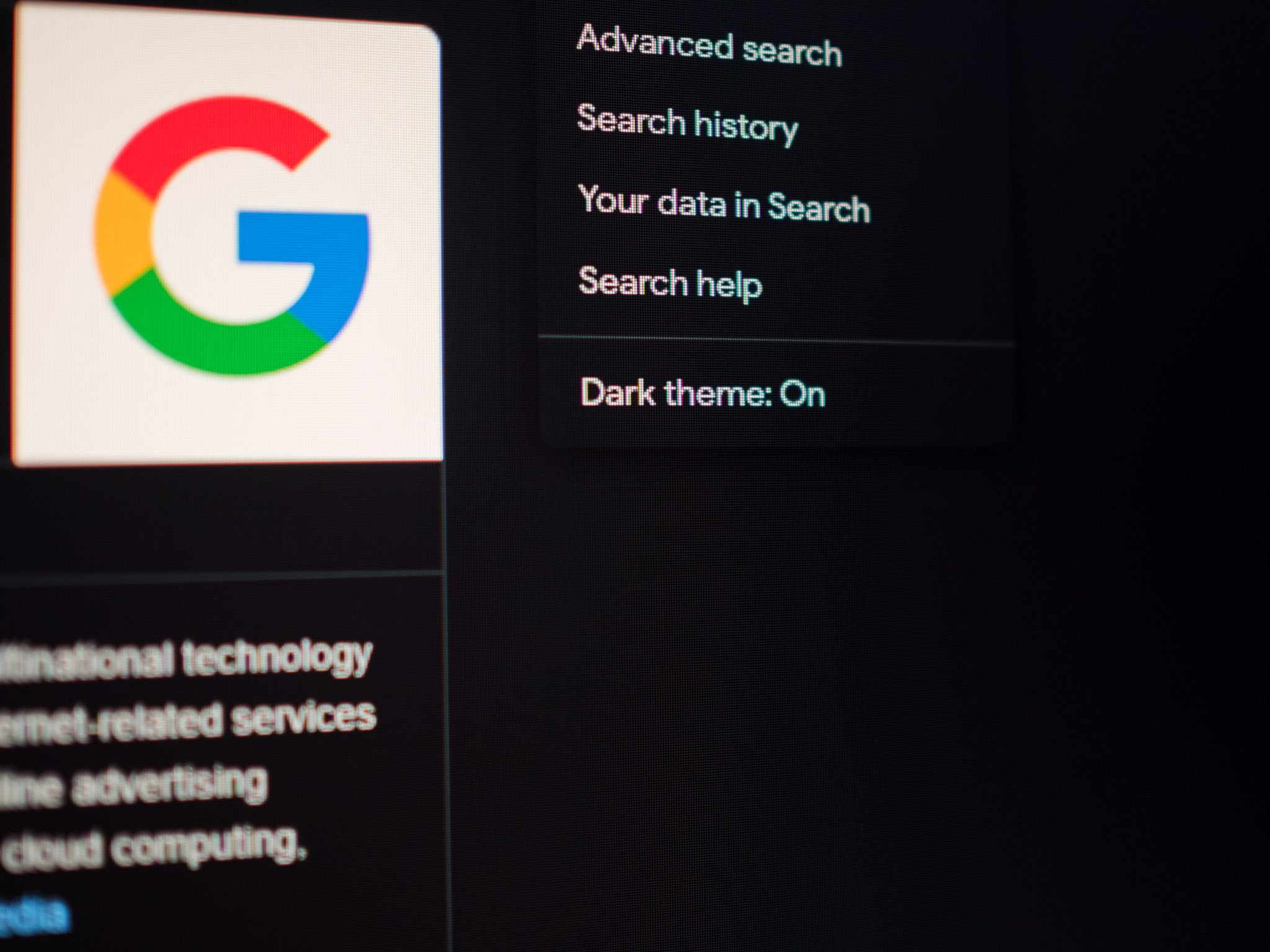 Google Search dark mode on the web goes completely black in a new test ...