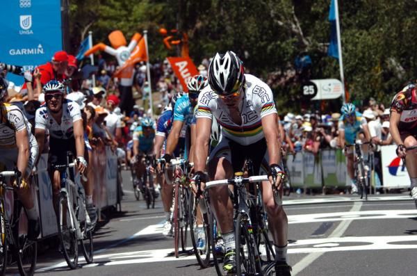 Evans and Valverde duked it out for second place