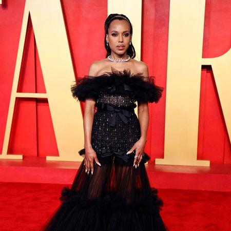 Kerry Washington on the 2024 Vanity Fair Oscar Party red carpet