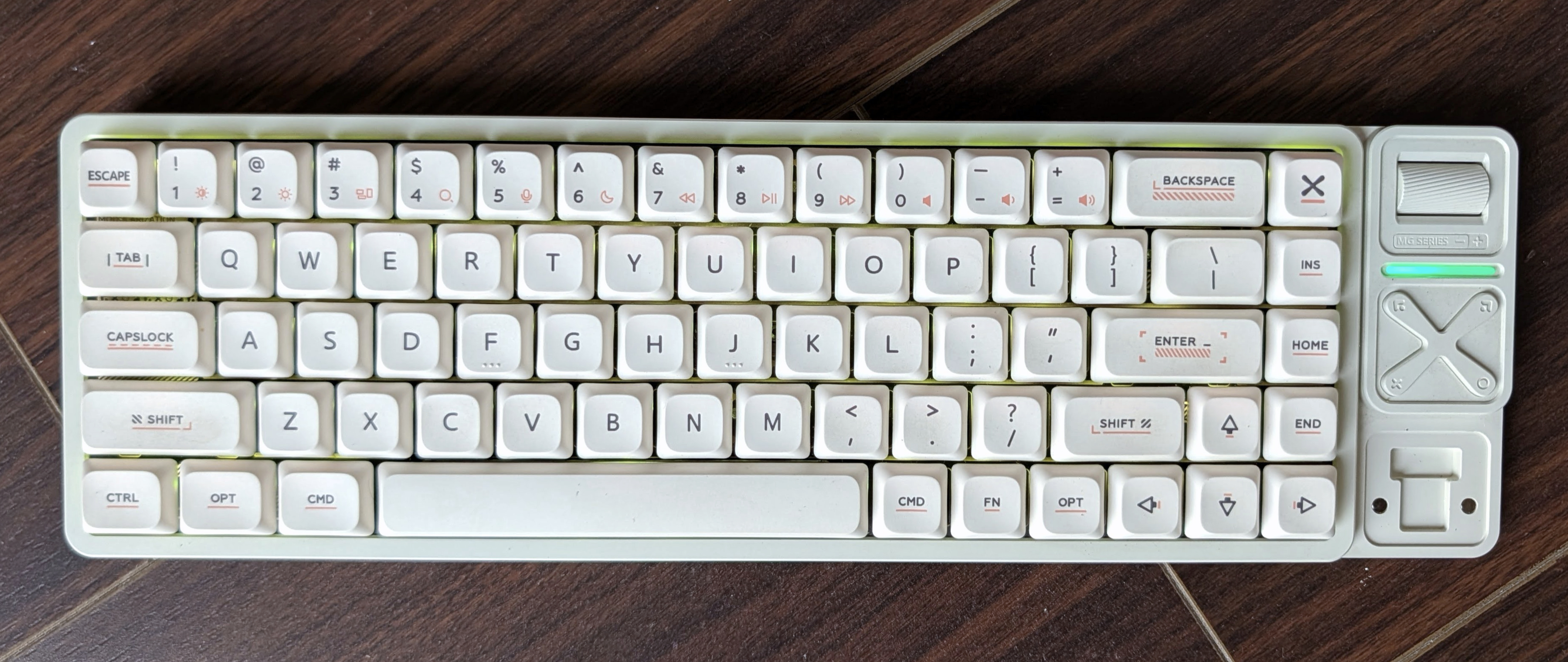 Iquinix Magi65 Pro