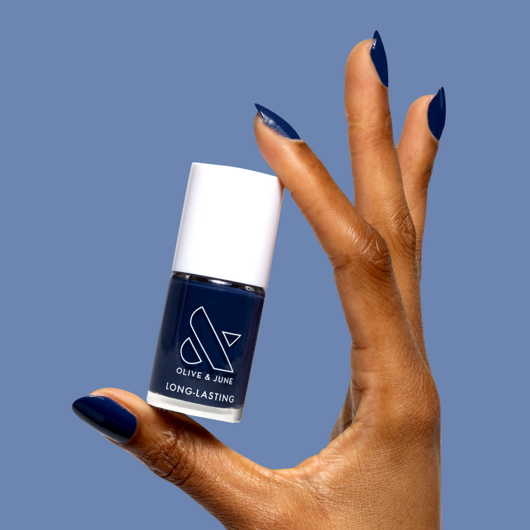 Olive &amp;amp; June, Ack, a Shark