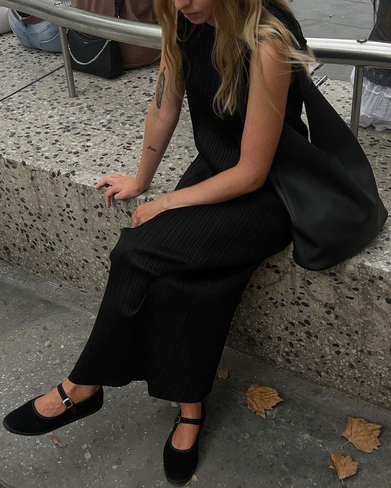Throw On And Go Dress Black main image 1