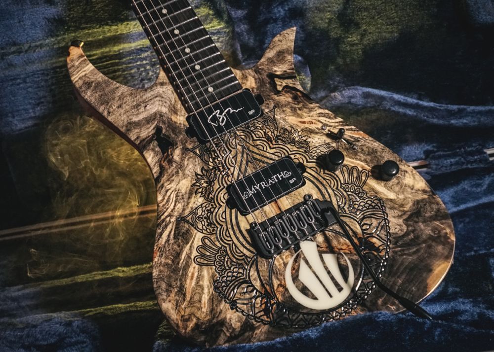 Vola Malek Benarbia signature DJinn electric guitar