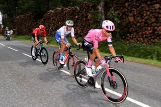 Andrey Amador leads Tour de France breakaway on stage 11