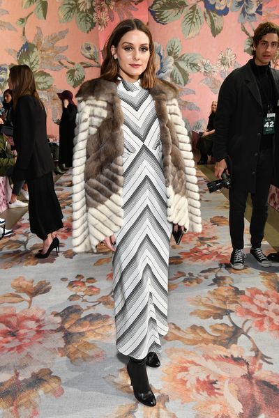 Fashion, Clothing, Fashion model, Haute couture, Fashion design, Fur, Fashion show, Runway, Outerwear, Street fashion,