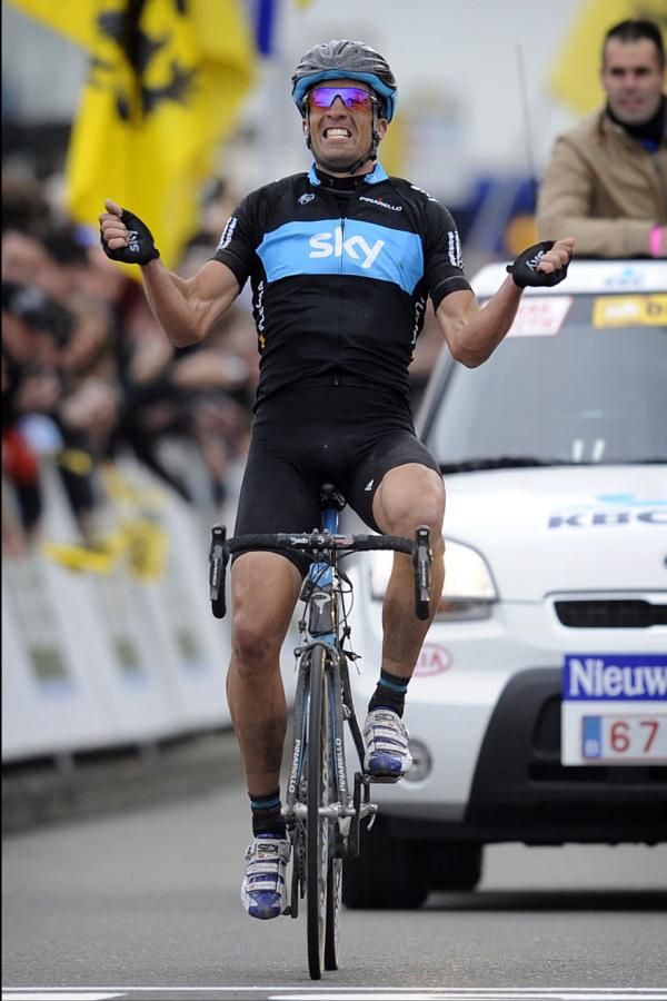 Juan Antonio Flecha (Sky) wins Omloop Het Nieuwsblad