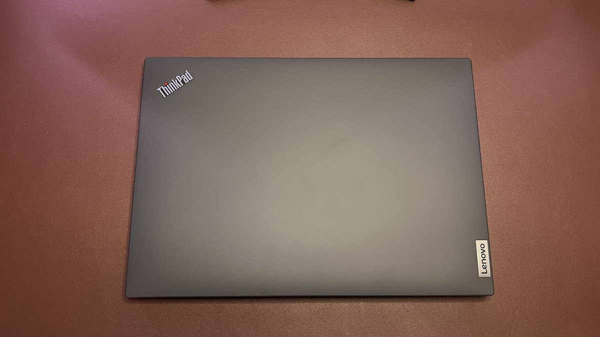 Lenovo ThinkPad T16 Gen 1