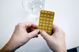 Average age of menopause: tablets