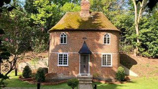 Tea Caddy, Higham, Colchester, Essex