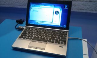HP EliteBook 2170p - Front