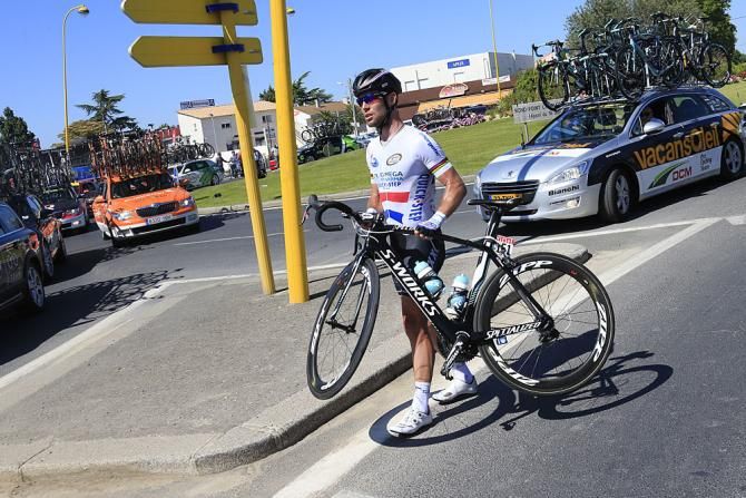 Janez Brajkovic (Astana Pro Team) seems stunned after a crash
