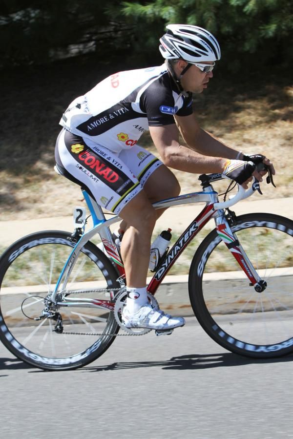 Last year's crit winner Yurly Metlushenko stays fresh during the road race