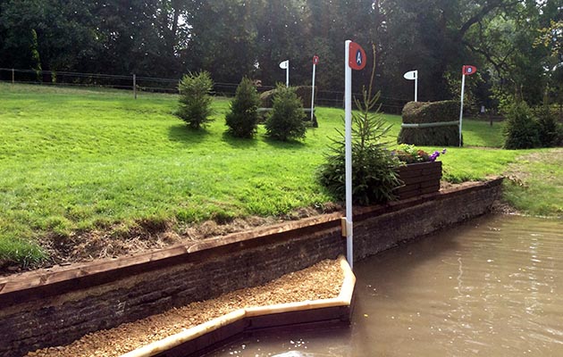 Burghley-2018-Trout-Hatchery-fence12AB