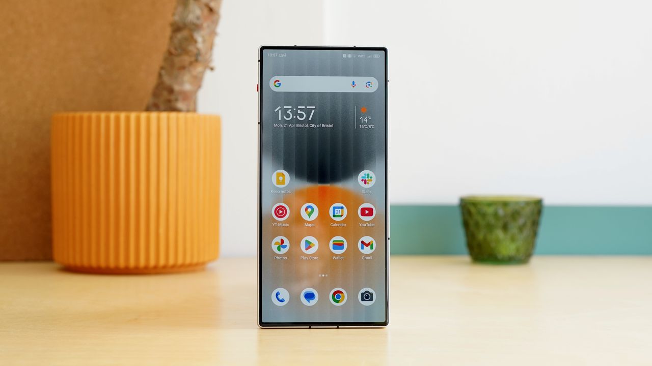 Review images for the Nubia Red Magic 10 Air