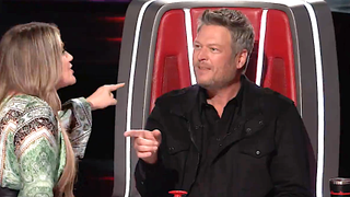 Blake Shelton and Kelly Clarkson fighting screenshot