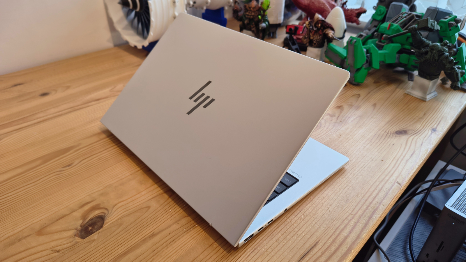 HP EliteBook 8 G1a