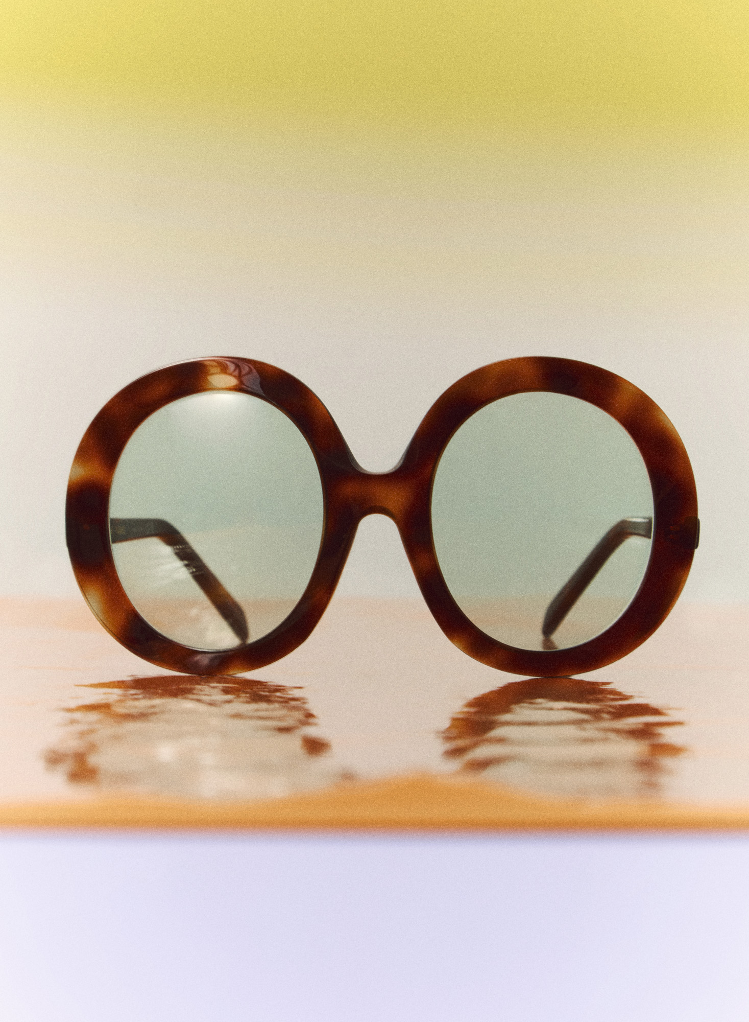 Summer Accessories S/S 2026 colour trend
