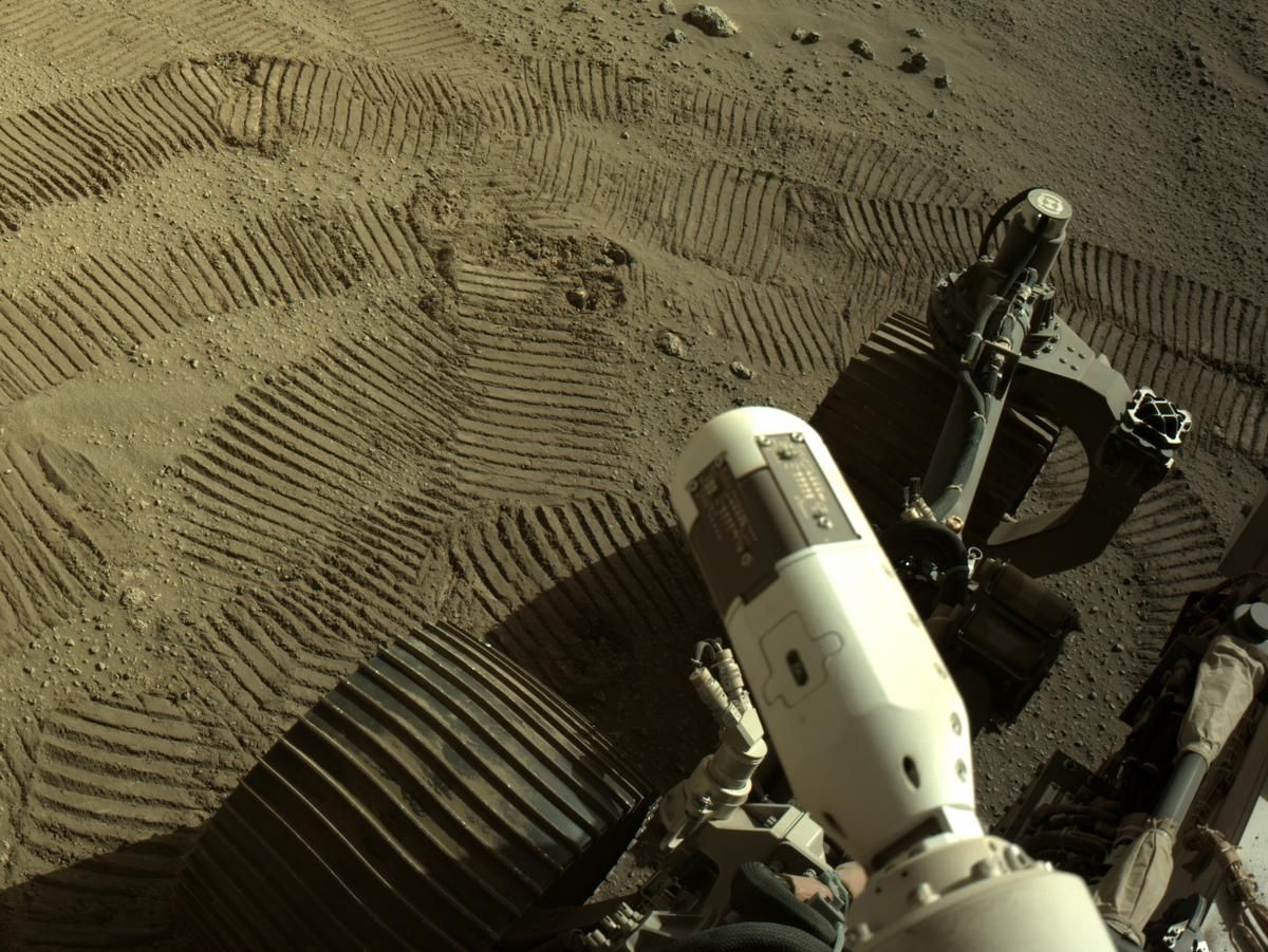NASA's Perseverance rover is taking its own wheel for Mars drives