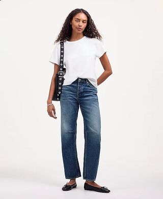 Madewell, der gebeugte, tonnenbeinige Jean