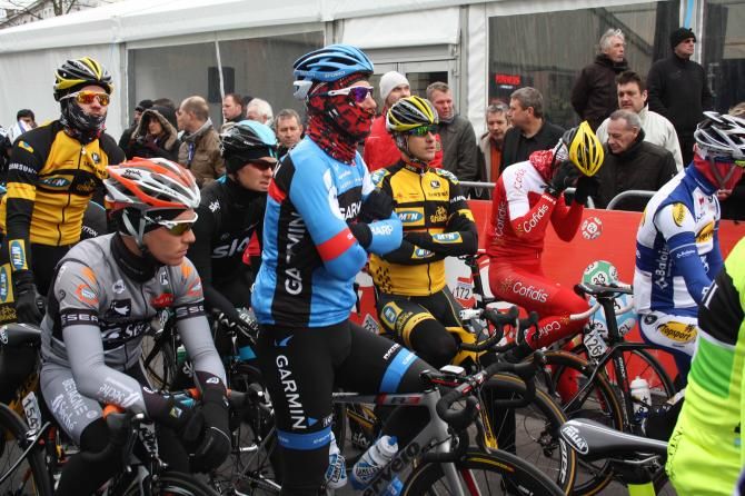 Snoods of various sizes and colours were the order of the day in the peloton at Omloop Het Nieuwsblad.