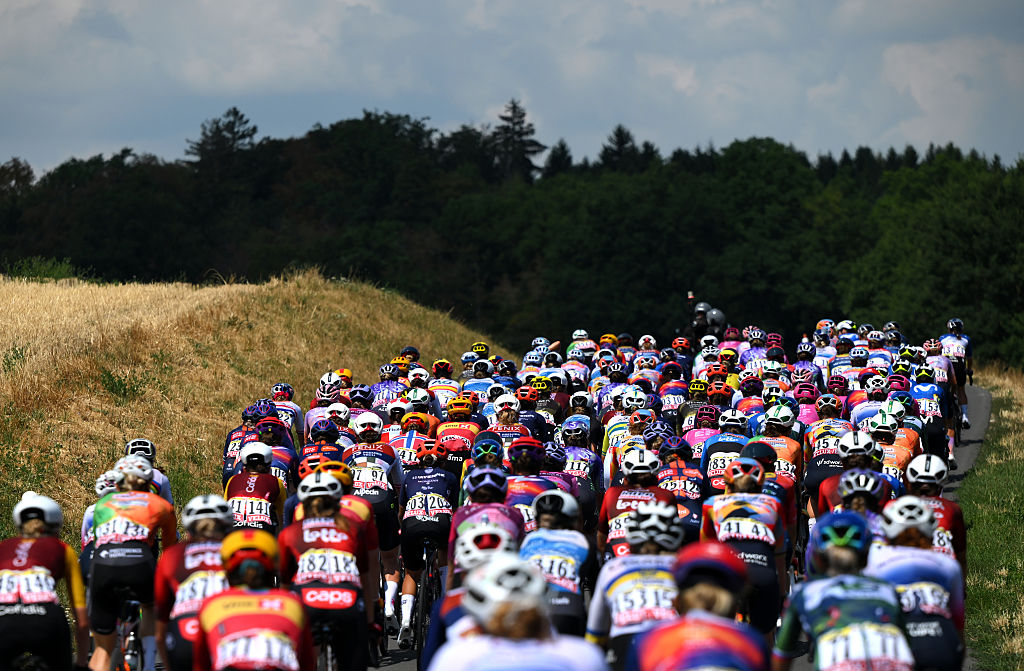 LAUSANNE, SWITZERLAND - AUGUST 01: A general view of the peloton competing during the 5th Tour de France Femmes 2026, Stage 1 a 138km stage from Lausanne to Lausanne / #UCIWWT / on August 01, 2026 in Lausanne, Switzerland. (Photo by Alex Broadway/Getty Images)