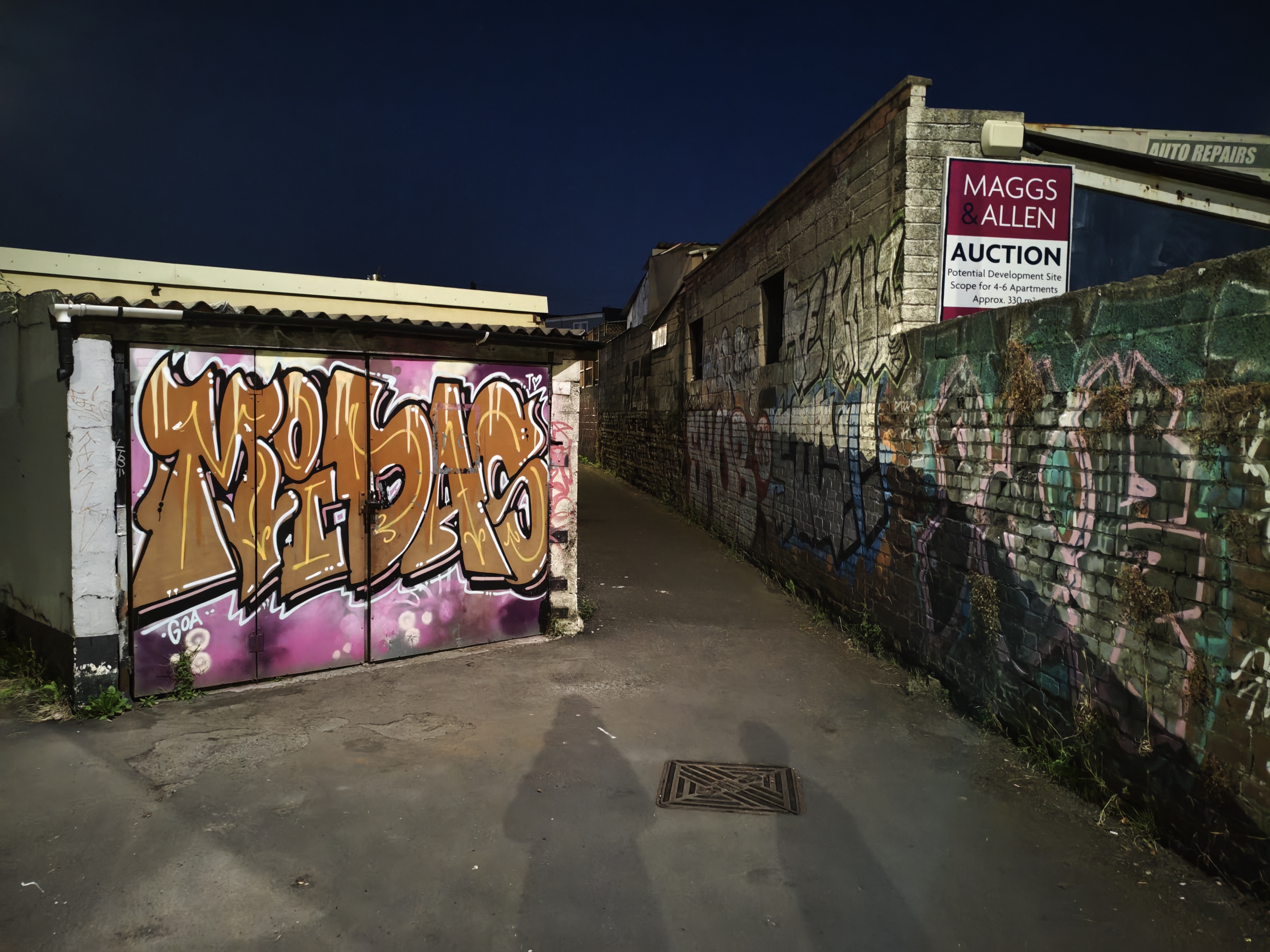 Sample photos taken with the Xiaomi Poco F7
