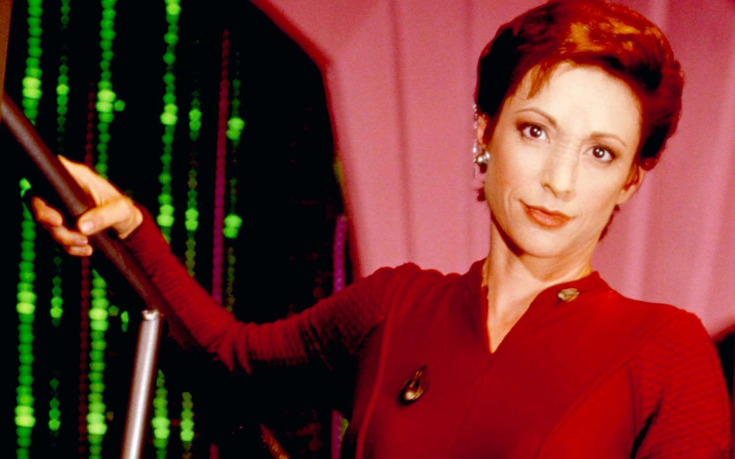 Nana Visitor of 'Deep Space Nine' Talks 'Star Trek' Past and Future | Space