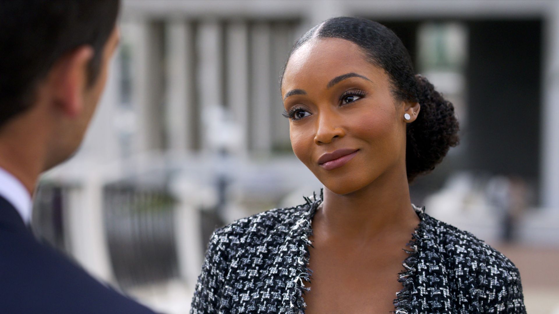 The Lincoln Lawyer Season 2 Episode 4 Recap Andrea Unnerves Mickey What To Watch 6834