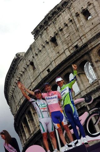 The final Giro d'Italia podium. (L-R) Danilo Di Luca (LPR Brakes), Denis Menchov (Rabobank) and Franco Pellizotti (Liquigas).