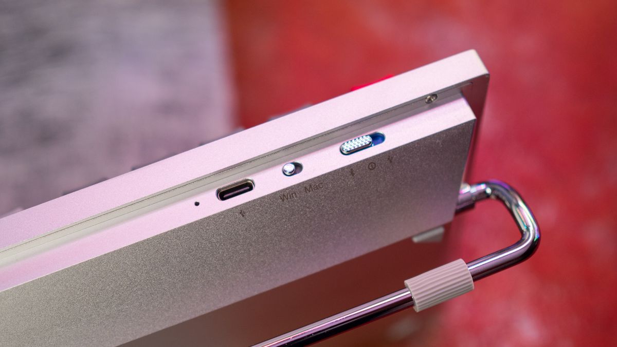 OnePlus Keyboard 81 Pro mechanical keyboard review