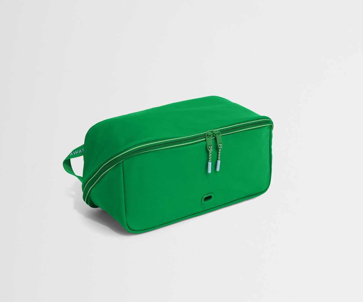 Running Shoe Cube in Clubhouse Green